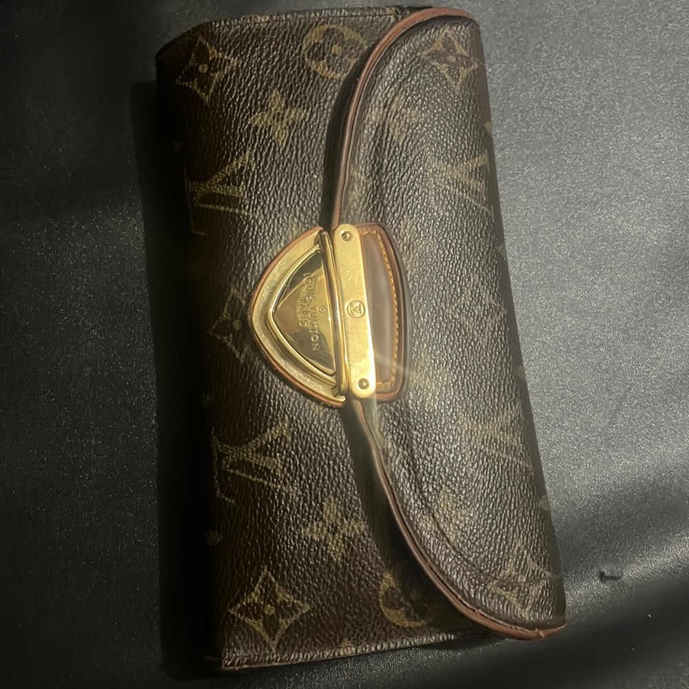 LV wallet